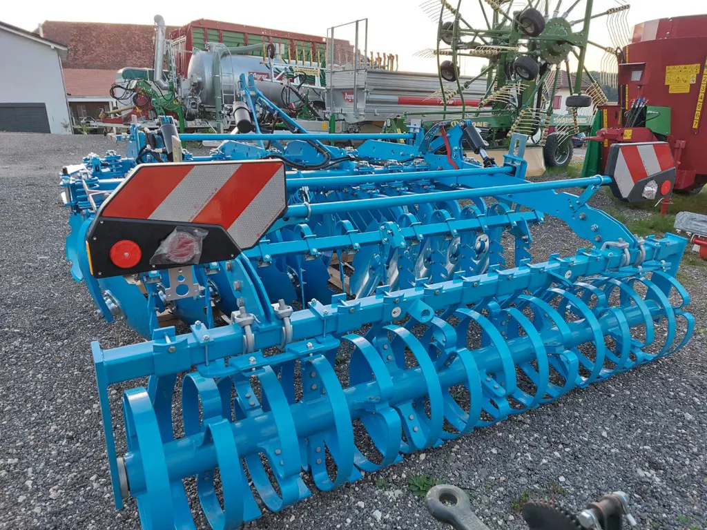 721ff064-6798-43b8-82e4-2bbc7f42da7d-Lemken Rubin 10 MR  300 (4).jpg