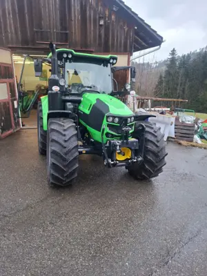 Traktor Deutz 5115 GS mit Fronthydraulik +Zapwelle