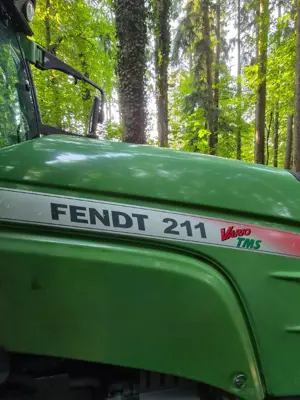 Fendt 211 Vario