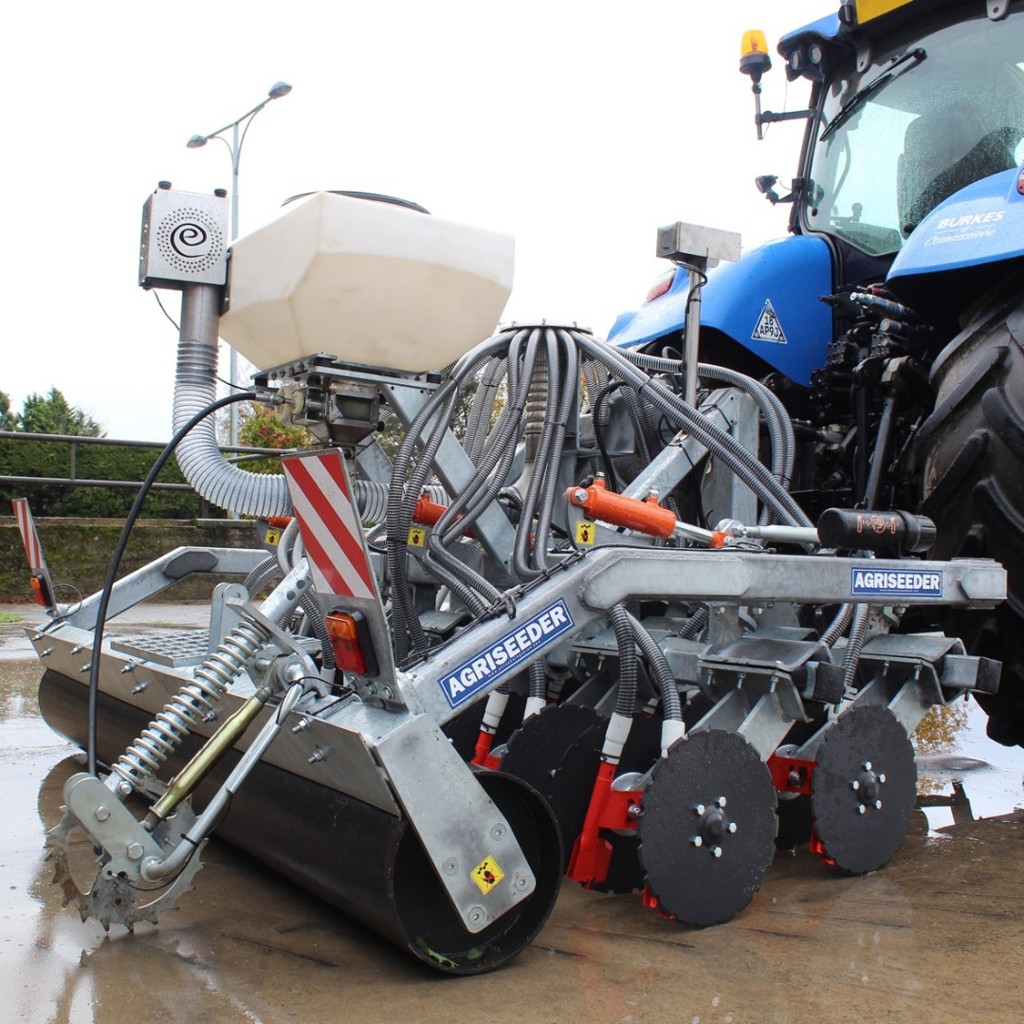 ad4a933a-bec1-4d04-a5f8-3533de361df7-Agriseeder-E-Series-3.jpg