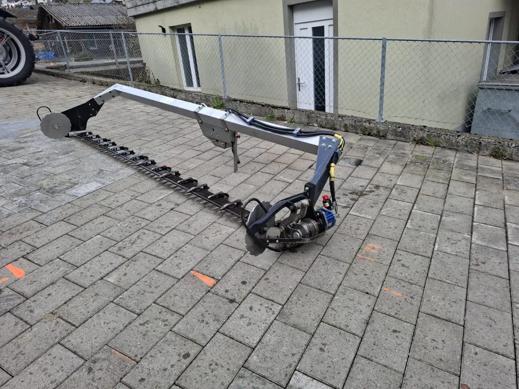 cb553b05-831d-416c-92a6-4b3812357bdd-WhatsApp Image 2026-04-04 at 11.jpg