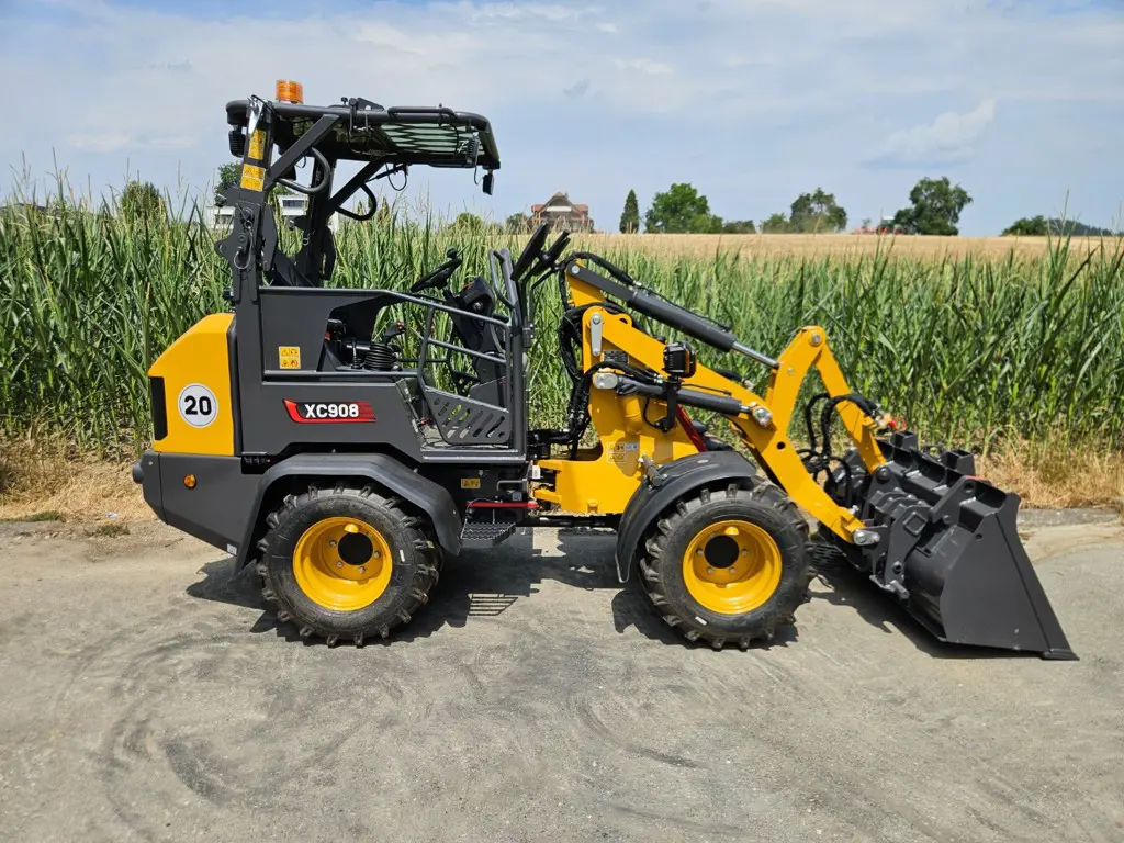 NEU! 2.8t Hoflader Kompakt Radlader XCMG XE908-HST mit 1800Kg Hubkraft!