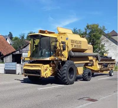 Mähdrescher Holland TX66