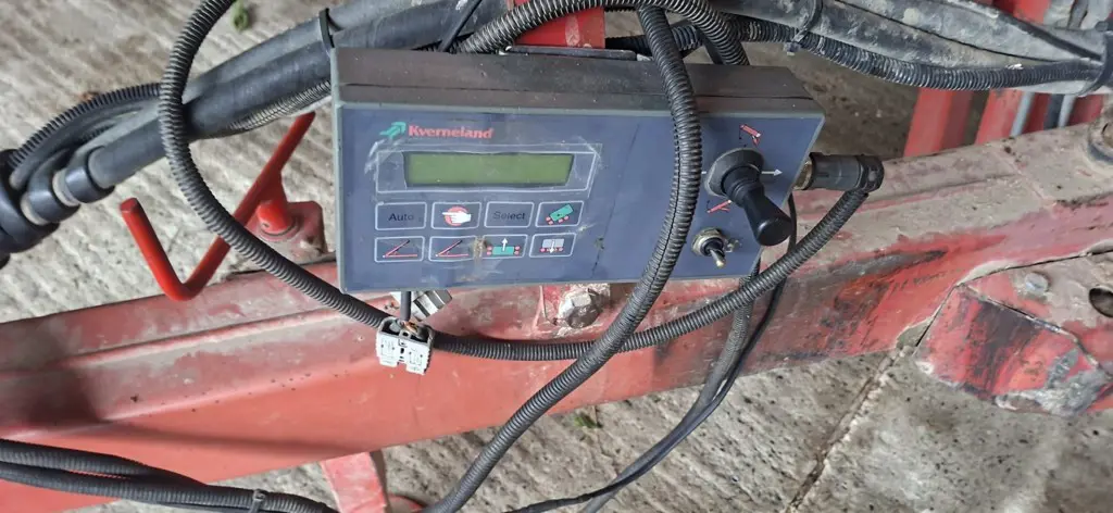 d7d00302-e7c2-4c6d-8ed3-888300c43dfa-WhatsApp Image 2026-03-18 at 17.23.25 (1).jpg