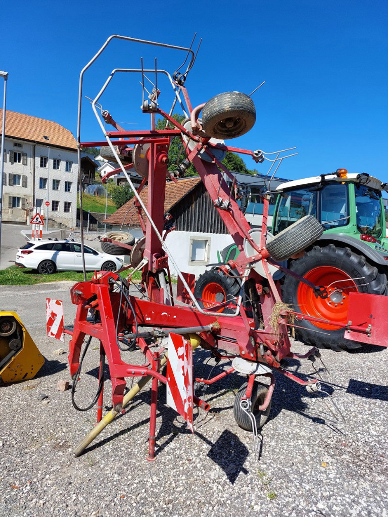 ee0a0bf4-eb32-4348-9795-7f52a2d15f6a-JF Scheidegger (1).jpg