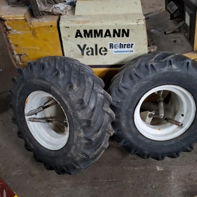 Doppelrad Transporter Hoflader 11.5/80-15.3