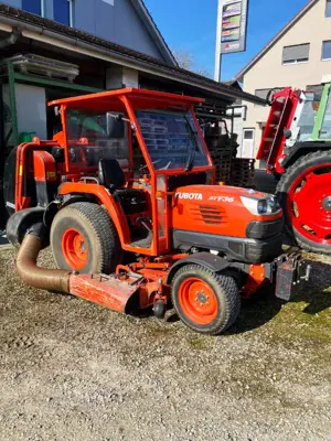 Kubota STV 36 4WD, 150cm Mähdeck u. Hochentleerung