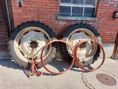 Wechsel Doppelräder 230/95R36 auf 320/85R32 Steyr