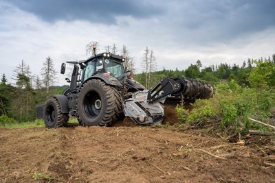 FAE Forstfräse für Traktoren – kräftig & zuverlässig