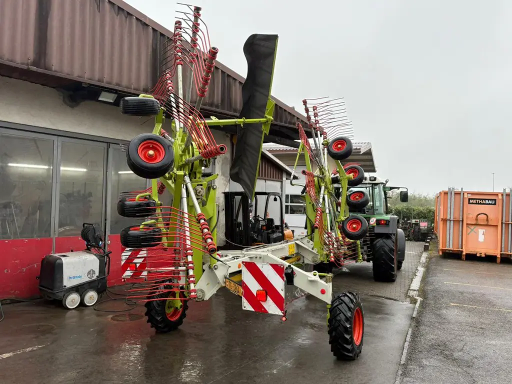 6eb06030-6f77-41ab-b23b-cce783131076-WhatsApp Image 2026-04-13 at 10.jpg