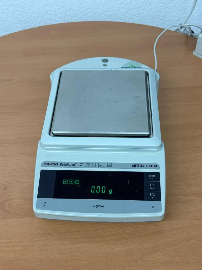 67d910ce-4d01-4e35-9b68-73c71dd24494-Mettler_Toledo_Präzisionswaage_PG4002-S_08.jpg