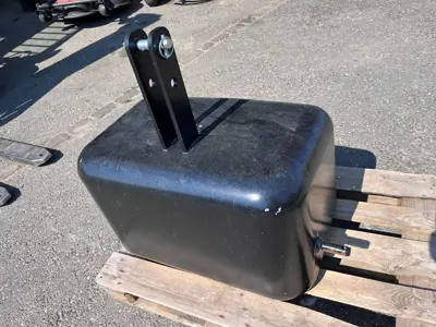 Frontgewicht 600Kg Bj. 2026