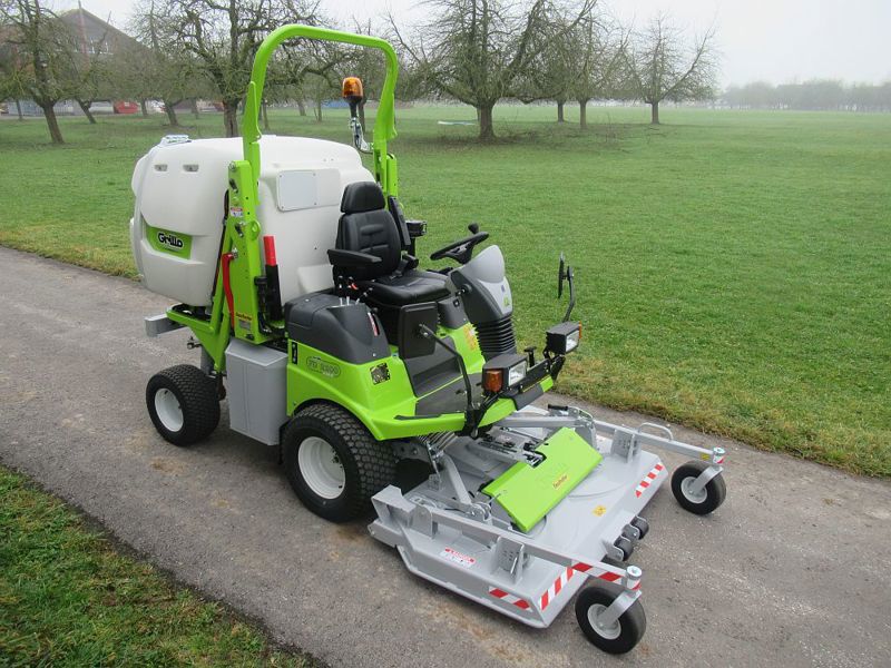 Grillo Rasentraktor FD2200, 4WD, Hochentleerung