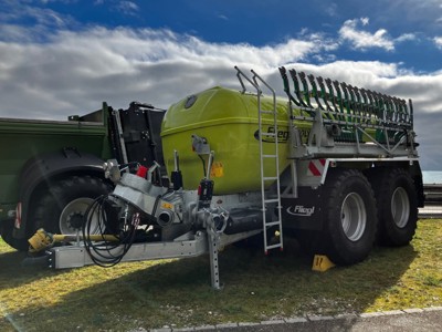 Güllefass / Citerne Fliegl PFW 12500 Poly Line