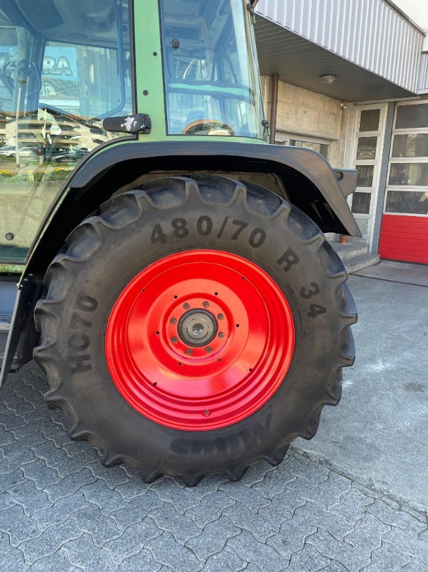 4081111d-5a3b-4dbe-ab4e-6e80c4a57046-Bereifung h.jpg