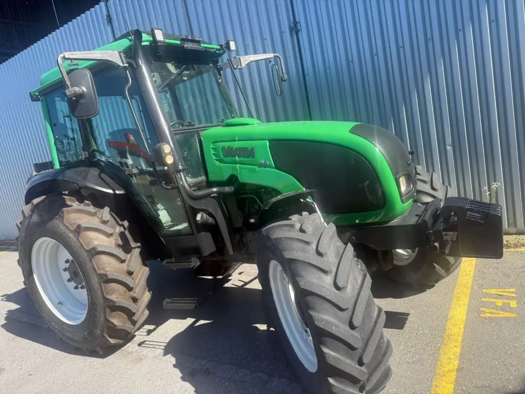Traktor VALTRA A 75-4