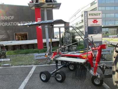 Kreiselschwader Massey Ferguson RK 361 DN