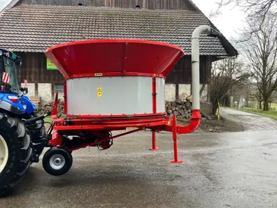 Einstreumaschine Agram