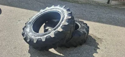Pneu BKT 320/85 R20 (11.9 R20) Traktorreifen