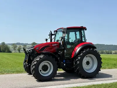 CASE Farmall 120C