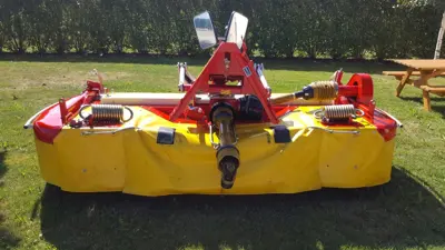 rotative et pirouette Pöttinger et Vikon