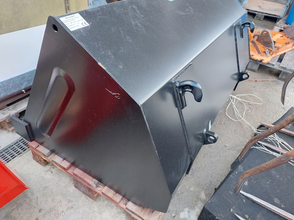 e0bf9e18-b64d-4888-8ef7-fcc20dd5c601-Düvelsdorf pelle 1,6 terre  (1).jpg