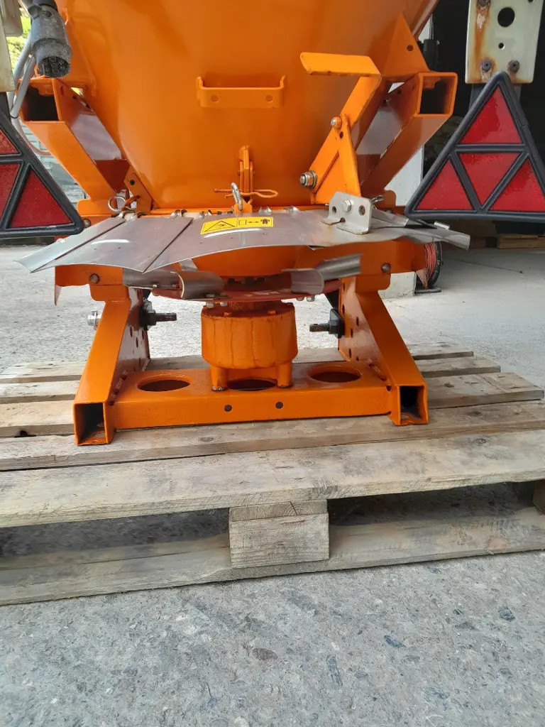 edc5b933-4ace-4fd8-95a5-515a8f360d25-20260919_164000.jpg