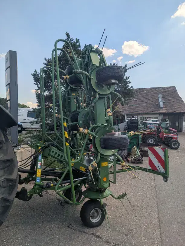Krone Kreiselheuer KW 10.02/10