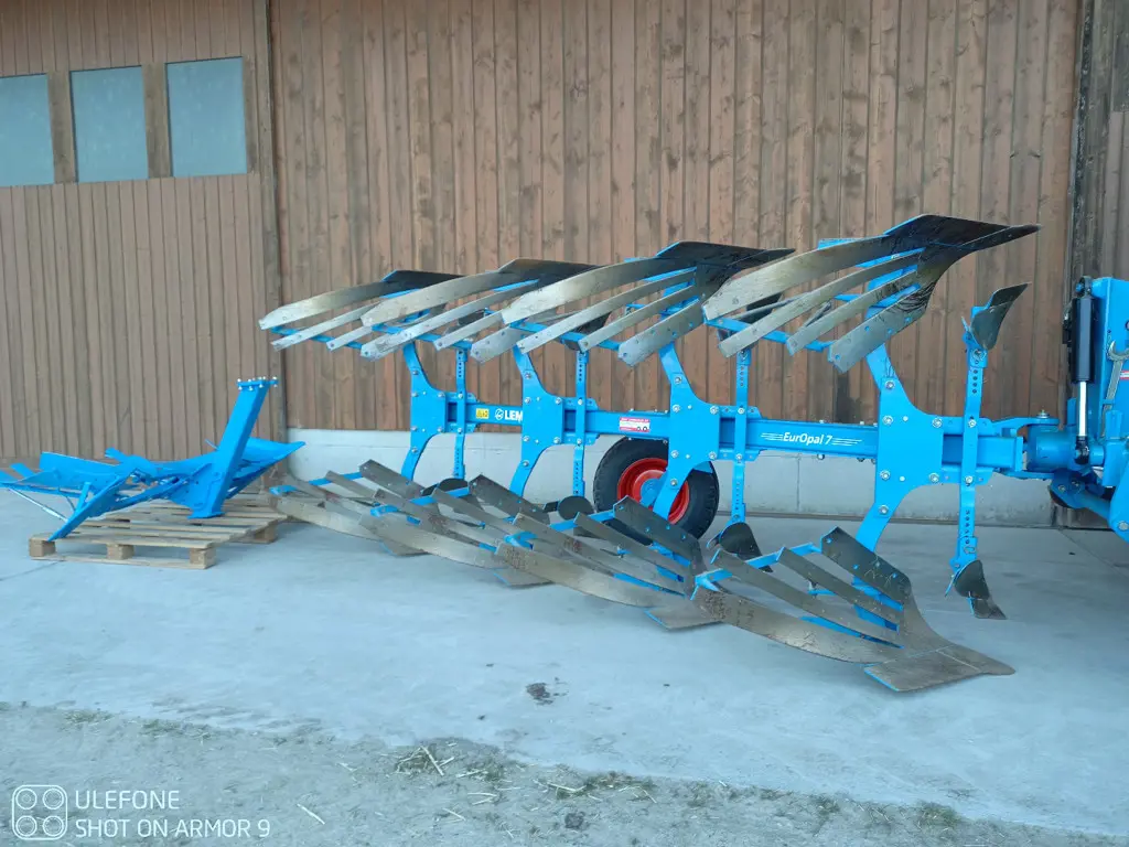 48c00192-ec53-4f6f-973a-14adfccfe2bf-EurOpal7 5.jpg