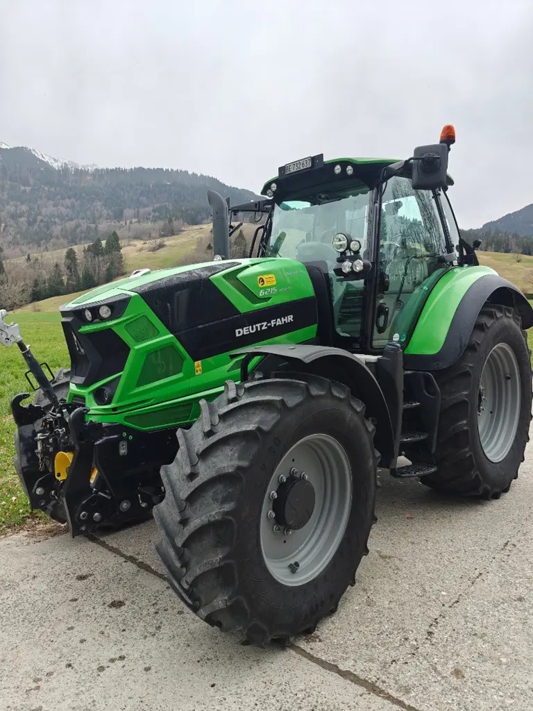 Deutz Fahr 6215 RC Shift mit 840h