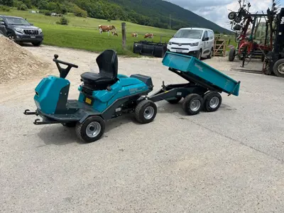Tracteur à gazon Remarc avec remorque