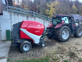 Presse à balle ronde Lely