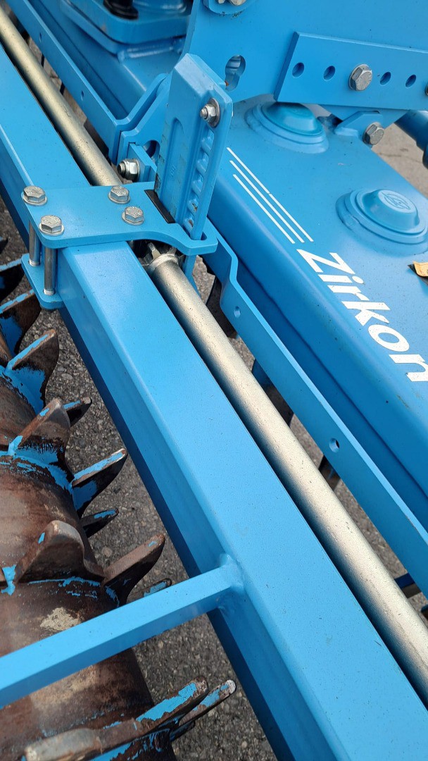 d51d8790-2858-4ba5-b485-43b7694b2a6b-PHOTO-2025-12-24-08-16-32 1.jpg