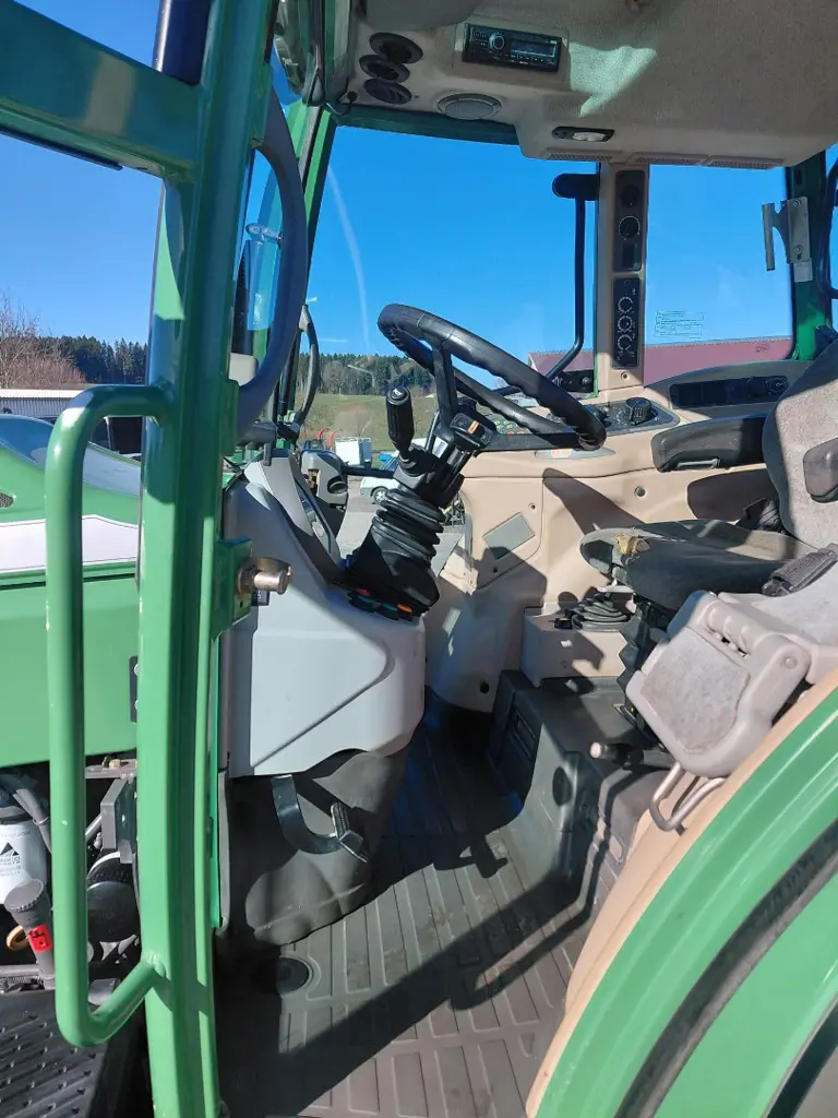 771ae962-b6fb-4d8e-8624-bceaa5755b5e-WhatsApp Image 2026-03-31 at 11.jpg