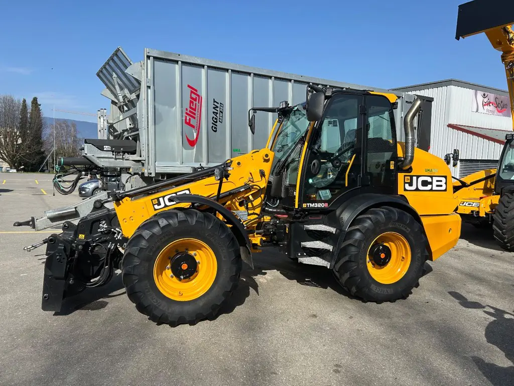 JCB TM320S Chargeuse télescopique