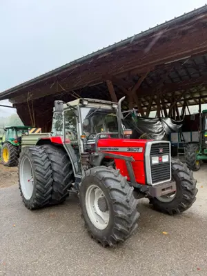 Massey-Ferguson 390T