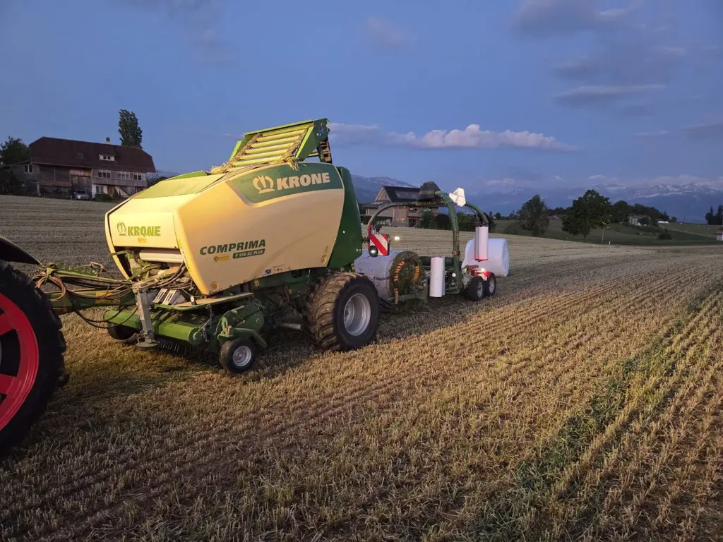 Krone Comprima F155 XC Plus