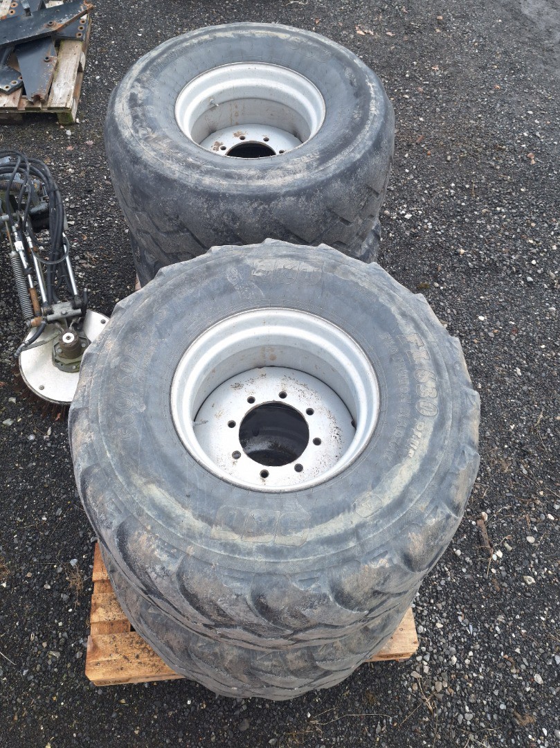 55c6e8f1-716d-43bd-889b-85804c1bff1e-Keel Rad 560-60R22.5 (2).jpg