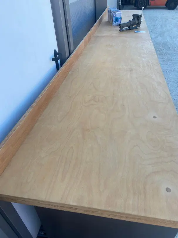 ef4fcf83-eb4f-4d03-92fc-5642e1aae4e3-Werkbank 5m 11.jpg