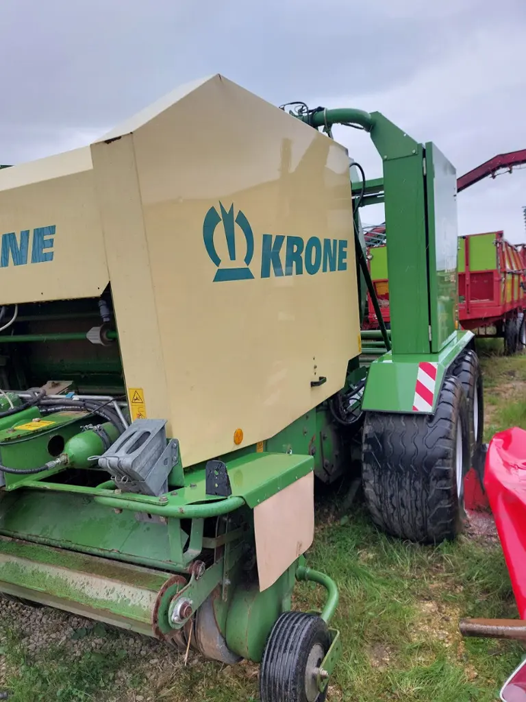 Presse-enrubanneuse Krone