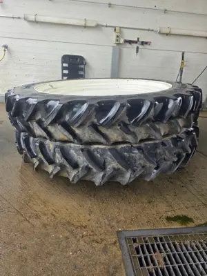 Goodyear 300/90R50