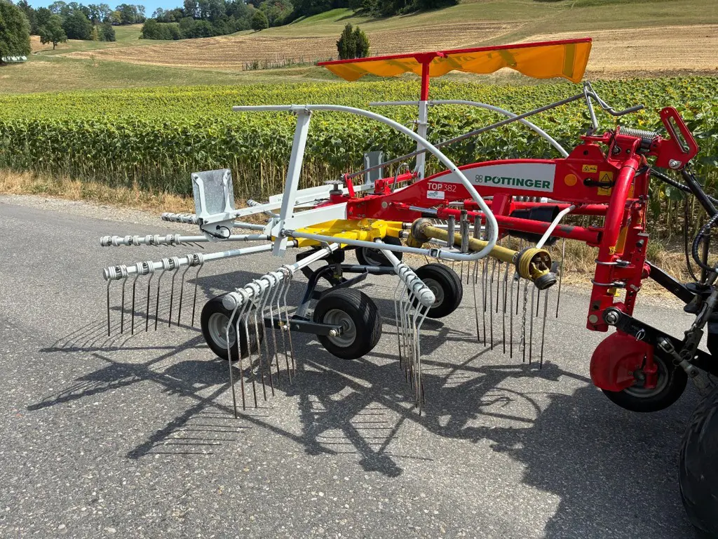 faa3bc41-02bf-45ec-a35a-a9e04e93993d-Seitlich rechts komplett.jpg