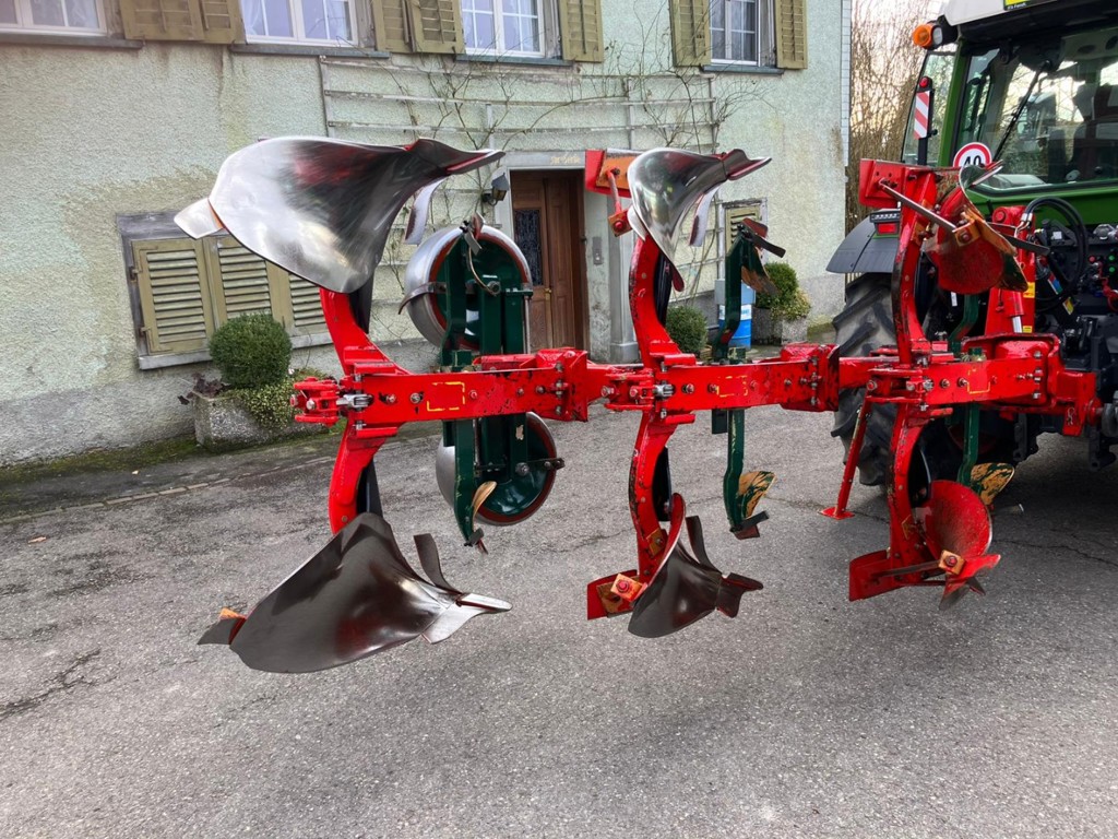 8dc023a5-5a9d-4ea3-acb4-16eb7d5d8de5-WhatsApp Image 2026-02-17 at 08.24.46 (1).jpg