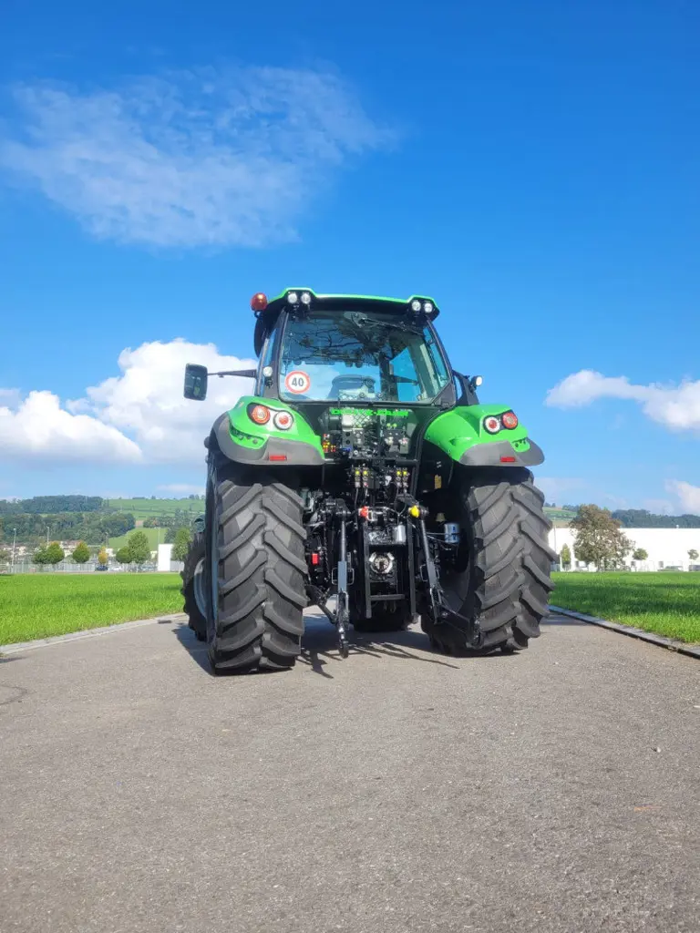 4b1a4c38-fa2d-4f79-8f3a-2b7cc49bb9d8-WhatsApp Image 2025-10-03 at 17.jpg