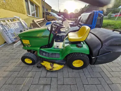 Rasentraktor John Deere LTR 166