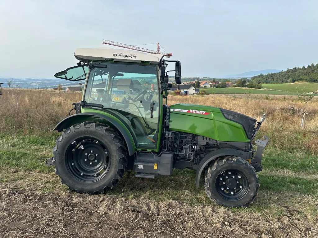 Fendt 211 p