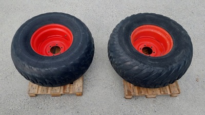 Kompletträder 550/60-22.5, Felgen 16.00x22.5 6L