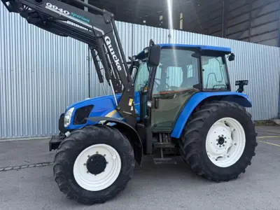 New Holland TL 90 mit Frontlader