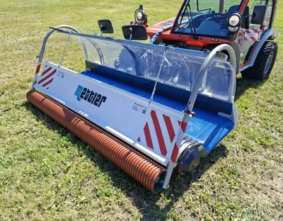 Bandschwader Mettler BS 300 mit Heckaggregat
