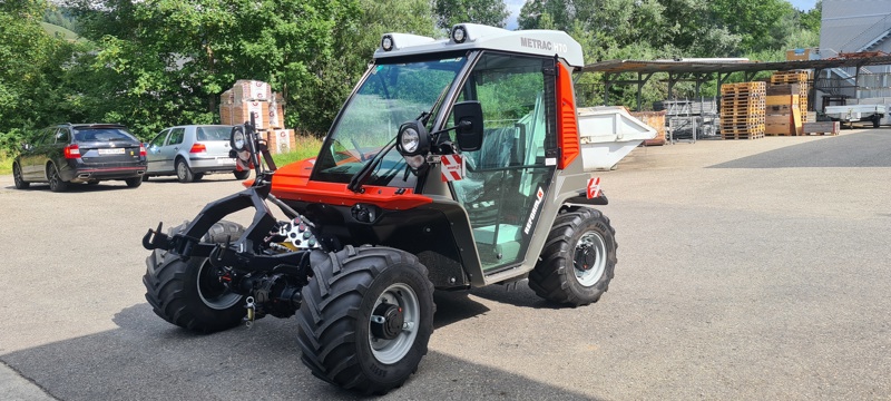 5c923d19-9a15-456b-bee7-8f98ce2b055f-Reform H 70 b.jpg